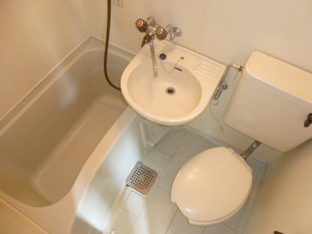 バス・シャワールーム