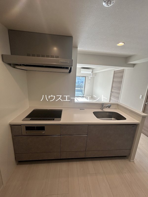 キッチン　IHヒーターのシステムキッチン