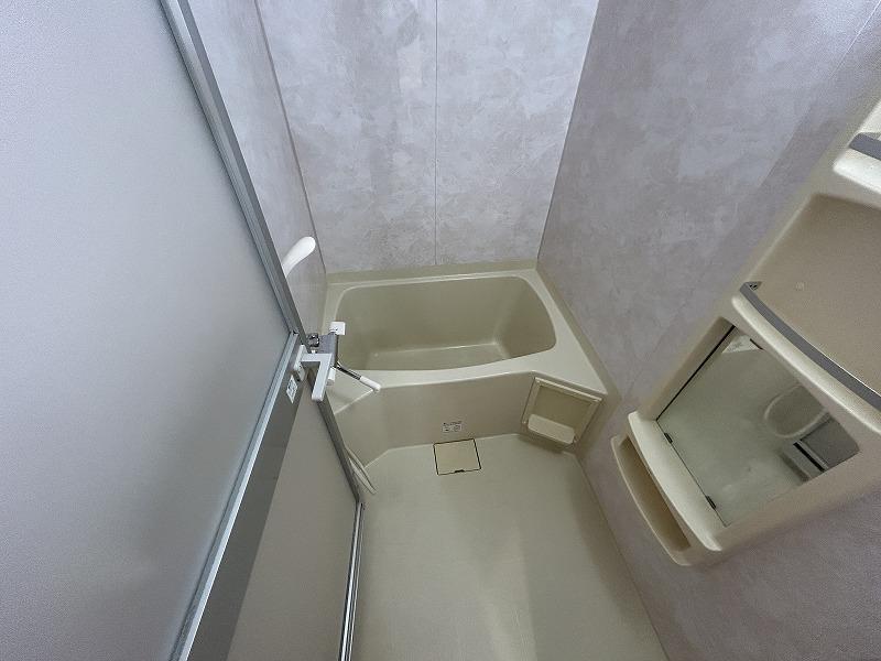 バス・シャワールーム　浴室