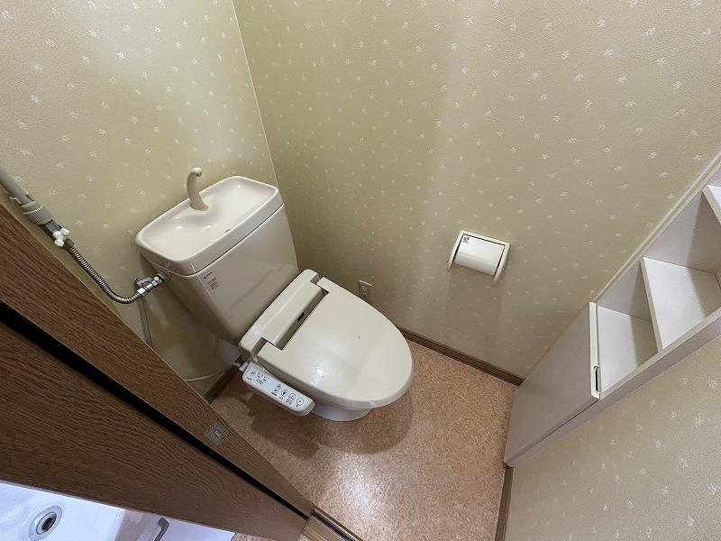 トイレ　トイレ