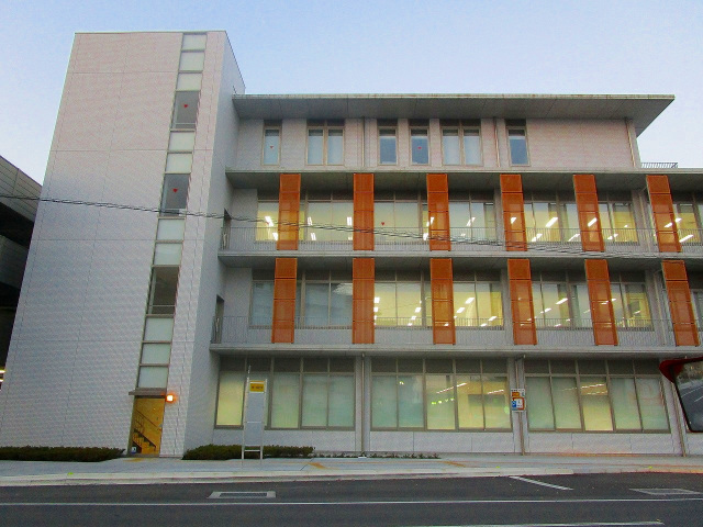 役所　岡山市中区役所（役所）まで757m