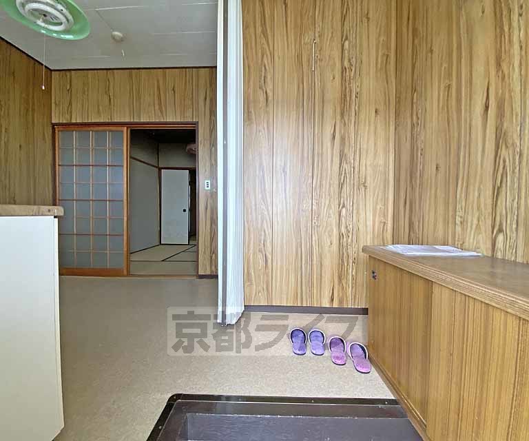 その他部屋・スペース　玄関から見たところです。