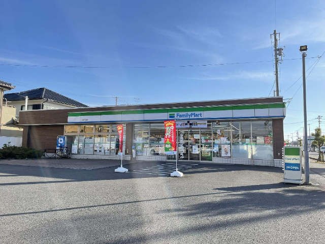 コンビニ　ファミリーマート焼津石津店（コンビニ）まで156m