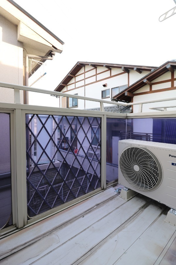 バルコニー　ベランダ