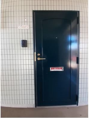 玄関　※他部屋参照