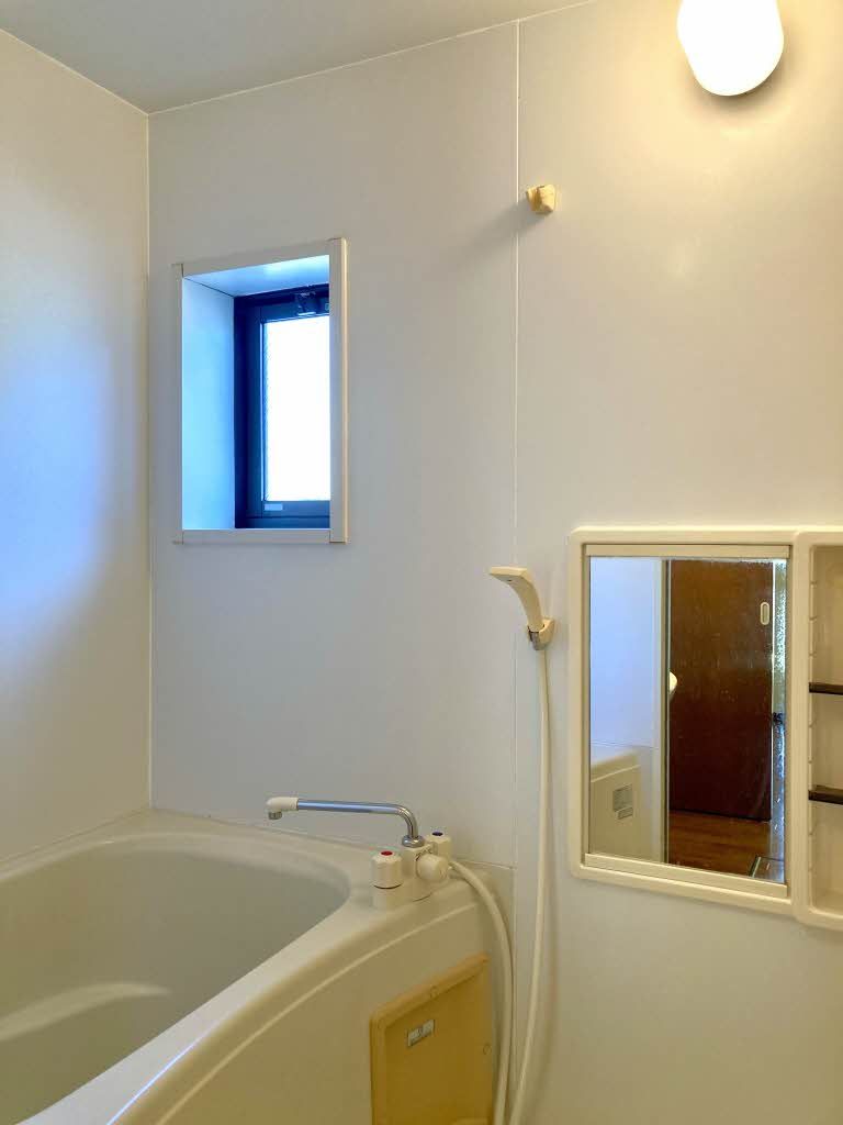 バス・シャワールーム　浴室