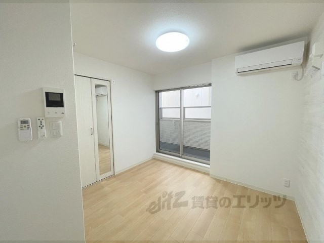 居室・リビング　洋室