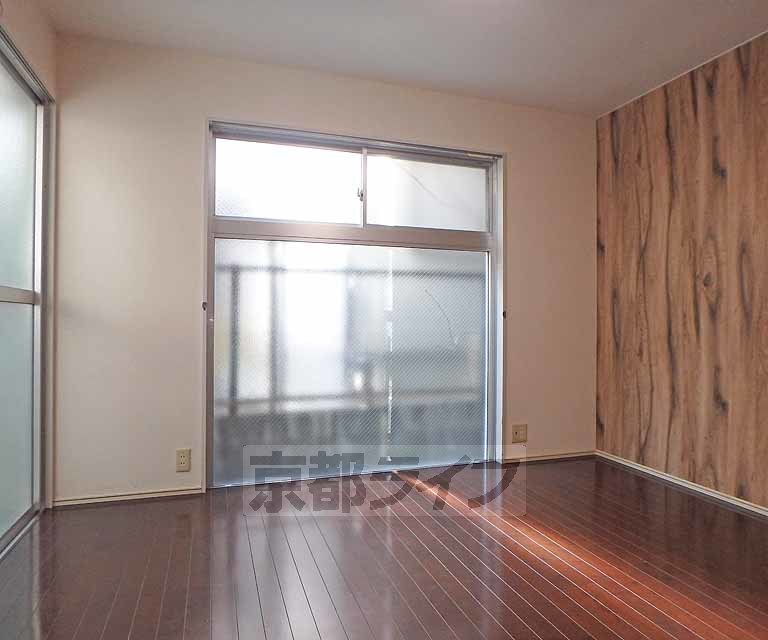 居室・リビング　学生さんにオススメのお手頃１Ｋです。