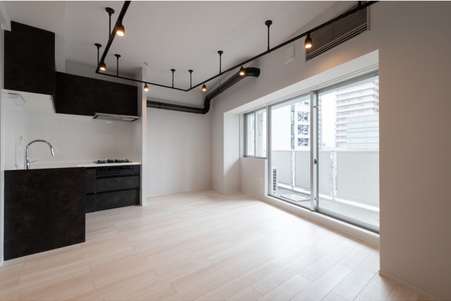 居室・リビング　内観1