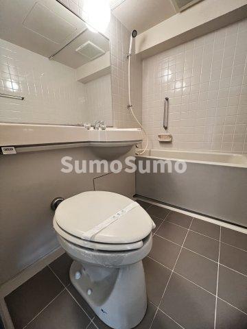 トイレ　清潔感のあるトイレです