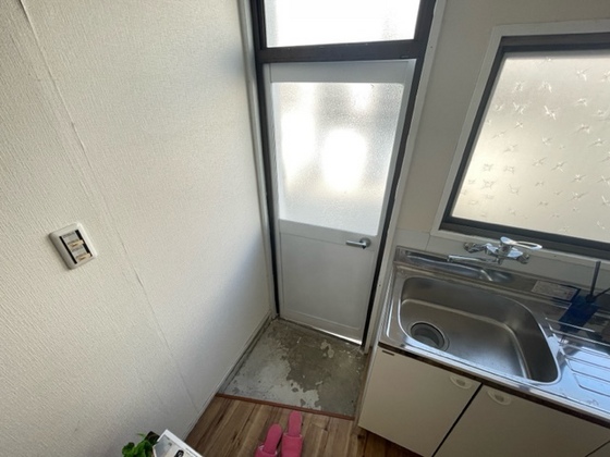 玄関　※別部屋の写真です