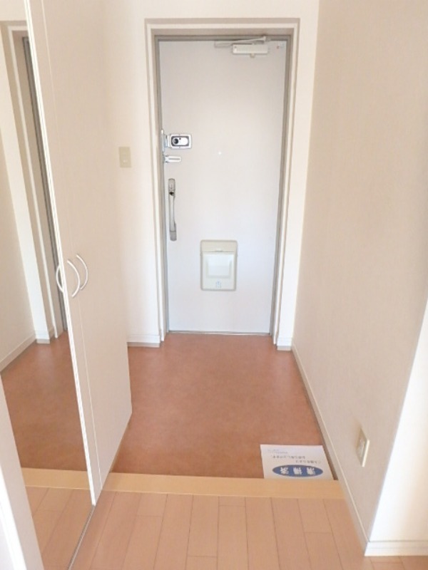 玄関　図面と現状に相違がある場合には現状を優先