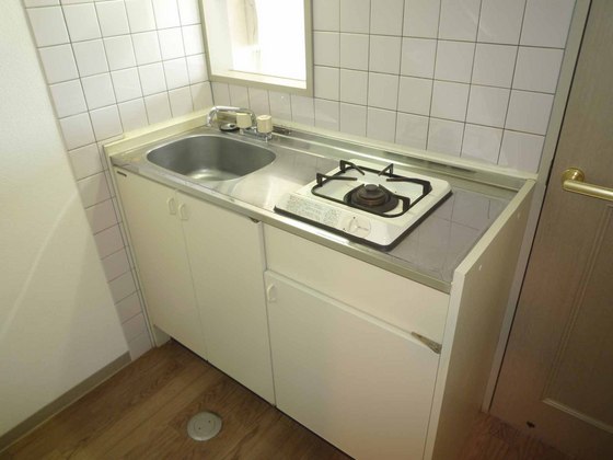 キッチン　※別部屋の写真です