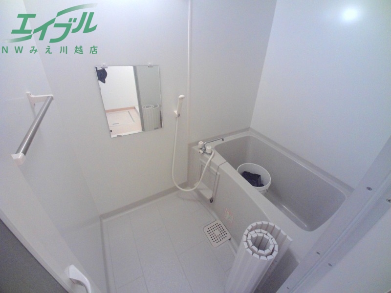 バス・シャワールーム　同物件別室反転タイプ画像