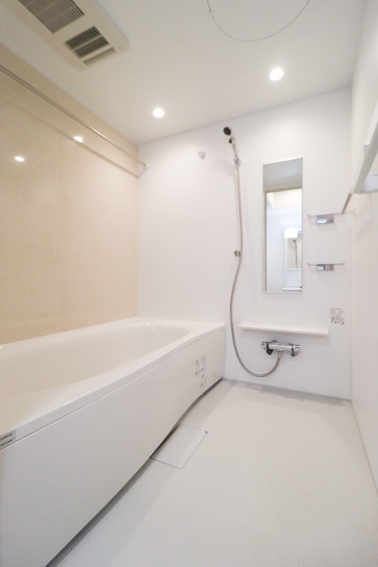 バス・シャワールーム　図面と現状に相違がある場合には現状を優先