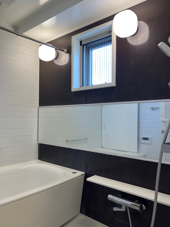 バス・シャワールーム　ゆったり過ごせるお風呂です