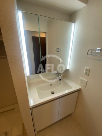 洗面設備　D-room今川　C棟　独立洗面台