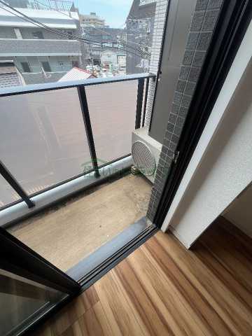 バルコニー　同タイプ別部屋参考写真となります。