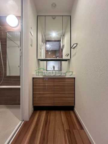 洗面設備　同タイプ別部屋参考写真となります。