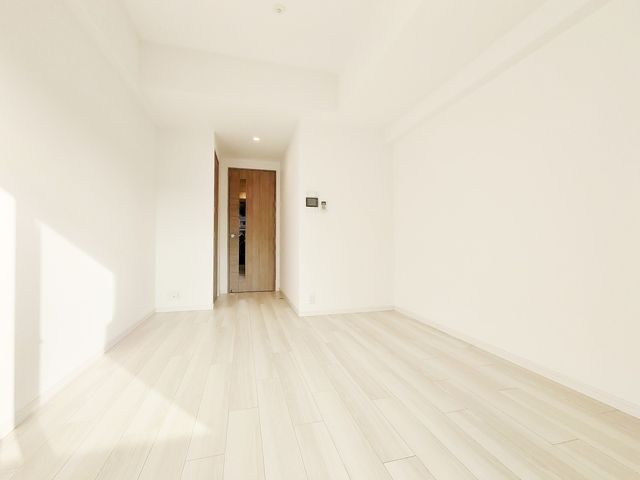 居室・リビング　ホワイトコーデされた白いお部屋