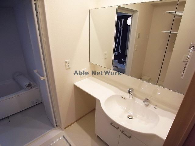 洗面設備　洗面所