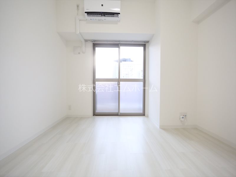 バルコニー　洋室7帖　ウォークインクローゼット付（収納充実してます）