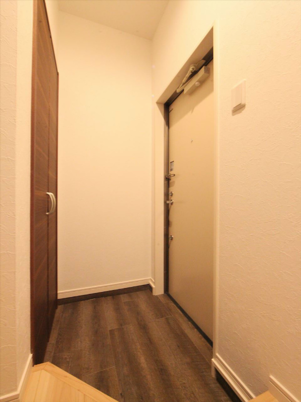 玄関　玄関　シューズBOX付