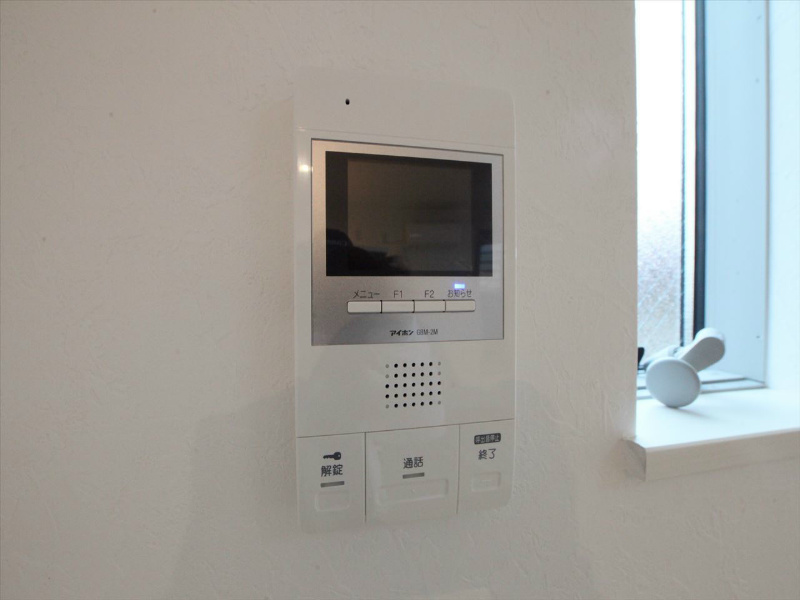 セキュリティ　TVモニター付インターホン