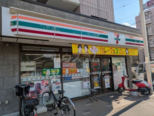 コンビニ　セブン-イレブン　世田谷松原駅前店（コンビニ）まで179m