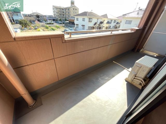 バルコニー　ベランダ