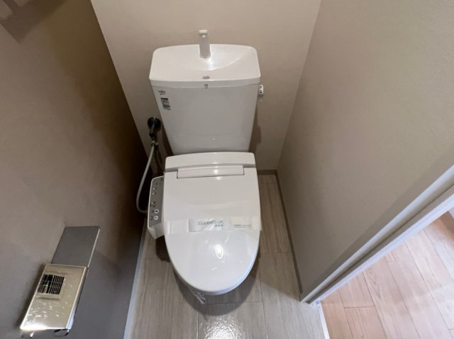 トイレ　エスペランサ葵