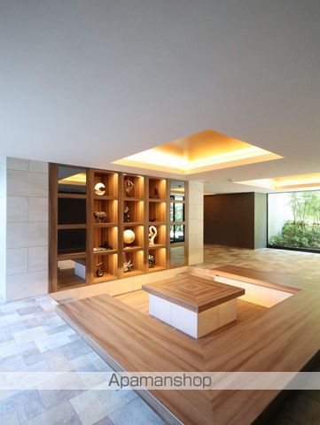 ロビー　ロビー