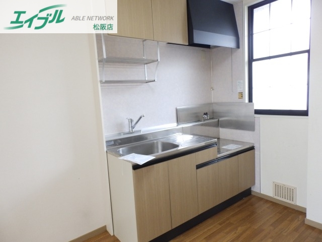 キッチン　別部屋同型タイプ