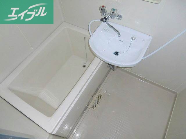 バス・シャワールーム　バス