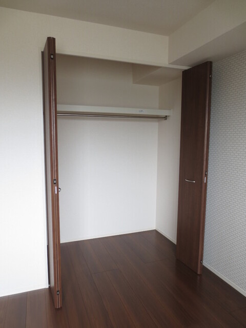 収納　２０２　洋室　クローゼット