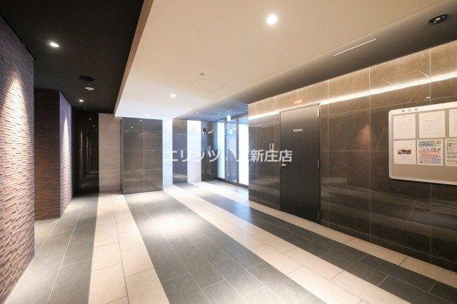 エントランス　エントランス