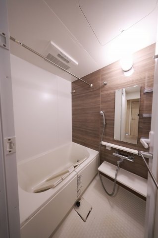 バス・シャワールーム　バス※別部屋参考写真