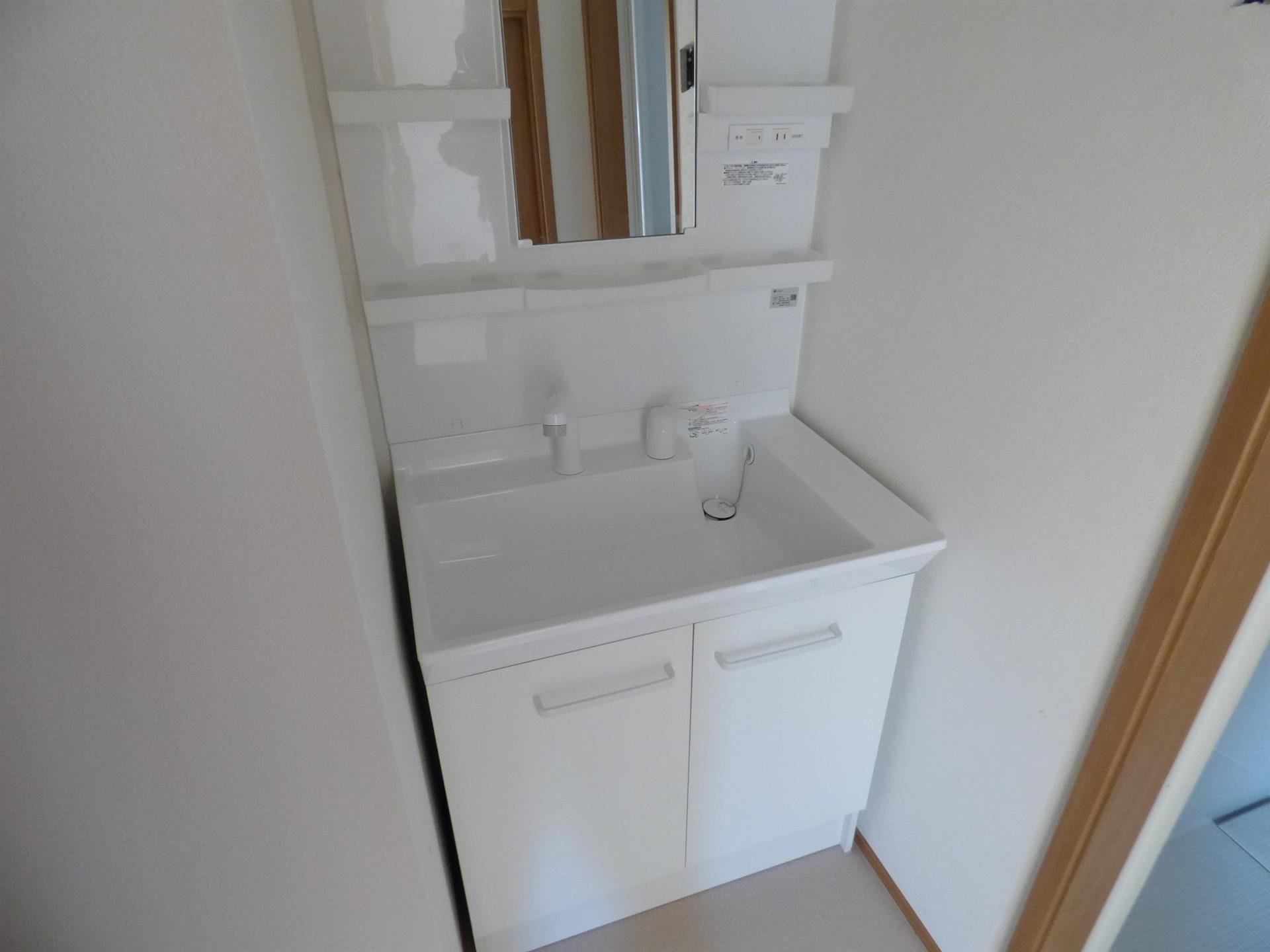 洗面設備　洗面化粧台