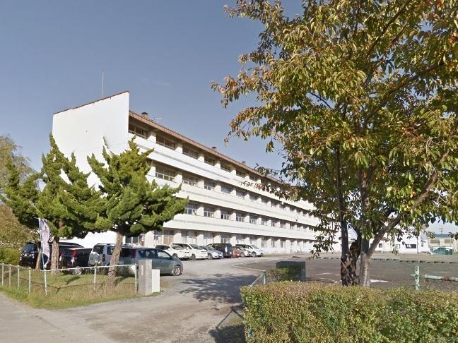 中学校　第三中学校（中学校）まで850m