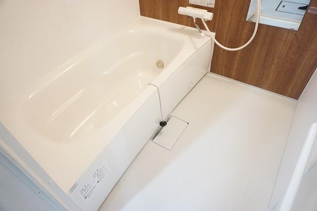 バス・シャワールーム　浴室