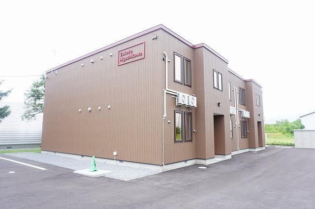 Eukote higashikawaの建物外観