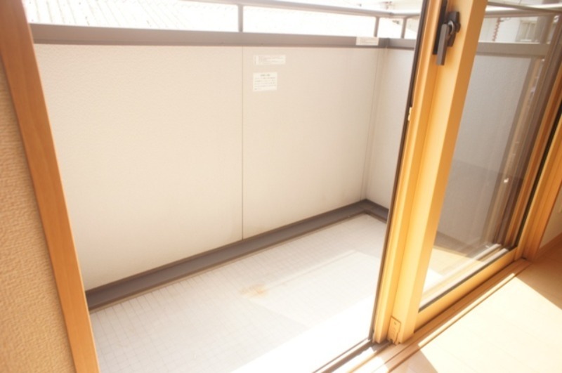 バルコニー　図面と現状に相違がある場合には現状を優先