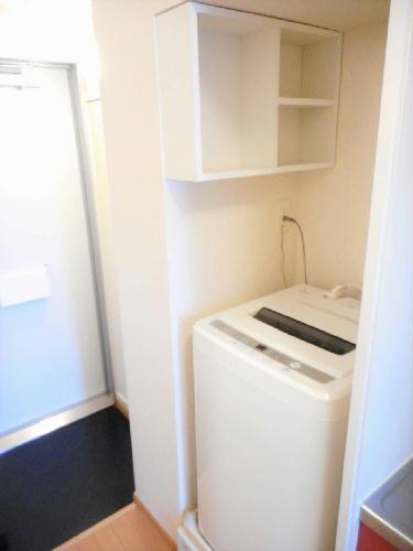 その他設備　洗濯機も付いています