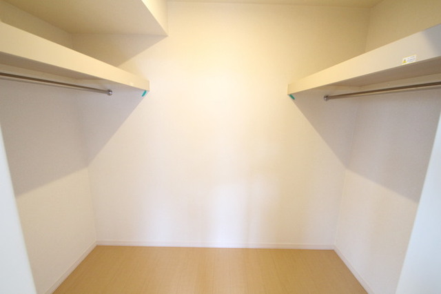 収納　ウォークインクローゼット