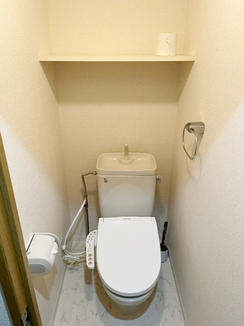 トイレ　きれいな内装です