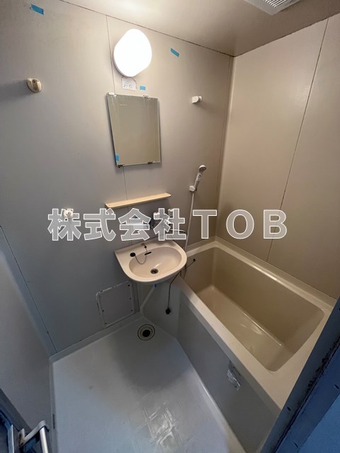 バス・シャワールーム　※同物件別号室参考写真※