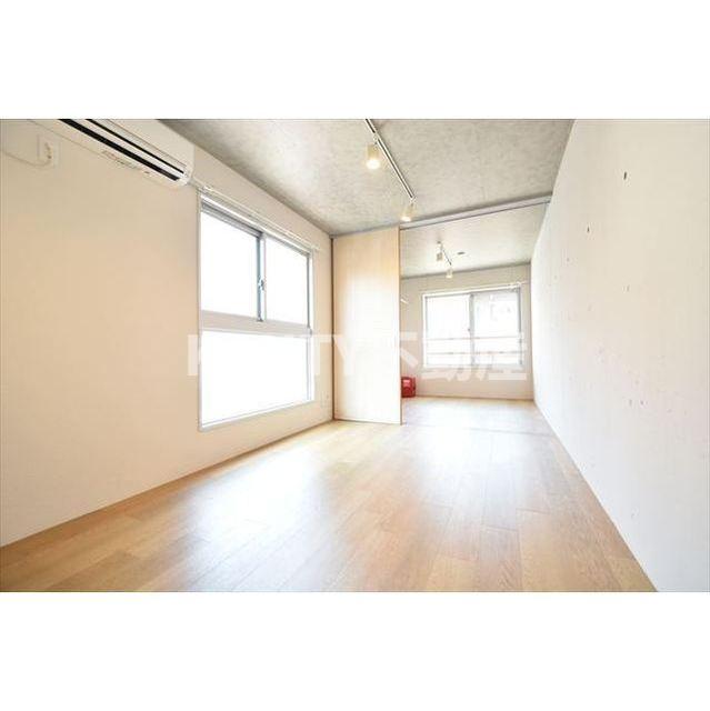 居室・リビング　ゆったり過ごせるリビングです