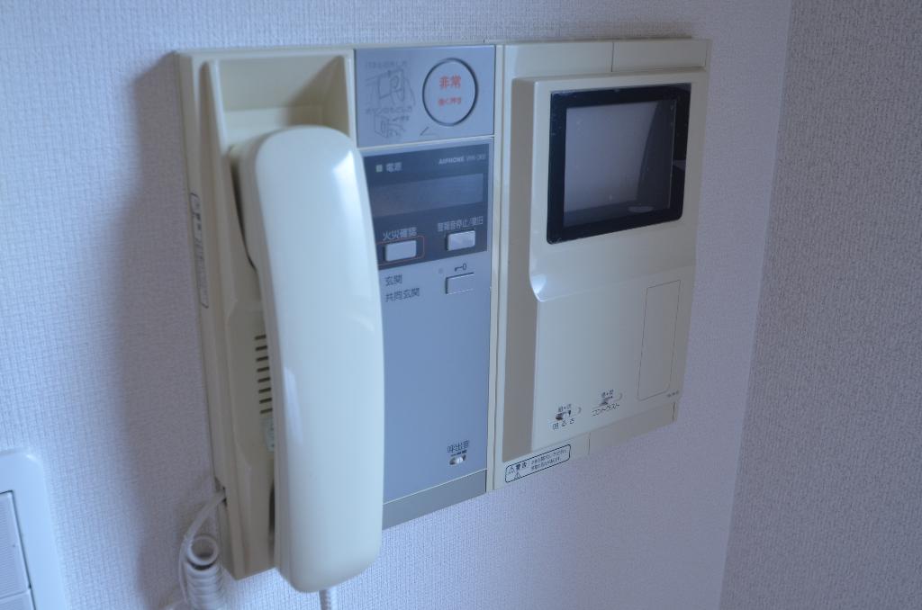 セキュリティ　カメラ付インターホン