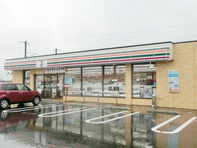コンビニ　セブン‐イレブン／水巻立屋敷店（コンビニ）まで570m