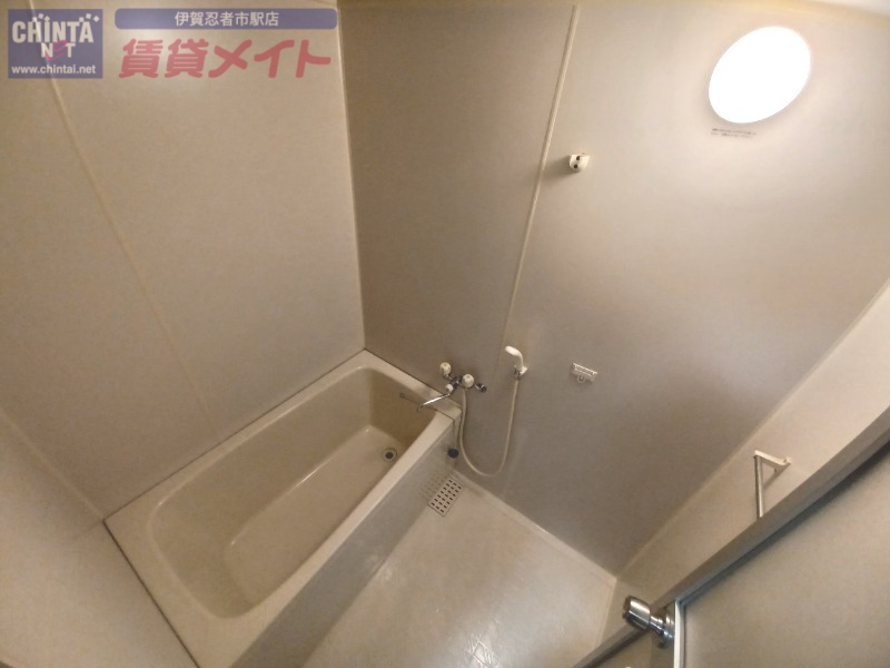 バス・シャワールーム　同物件別室画像